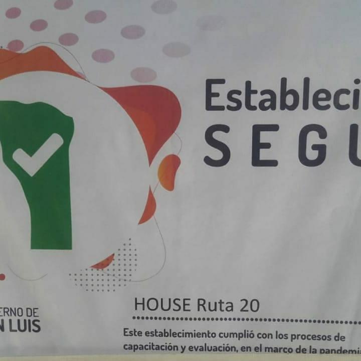 Apartamento Ruta 20 House Quines Exterior foto